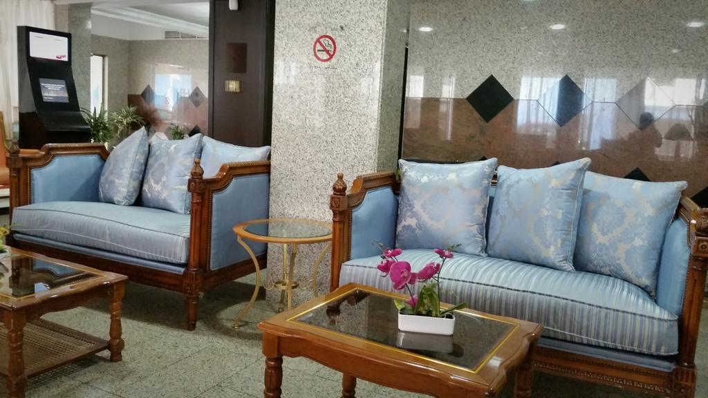 Aparthotel Deebaj Al Khabisi Plaza Dubai Esterno foto